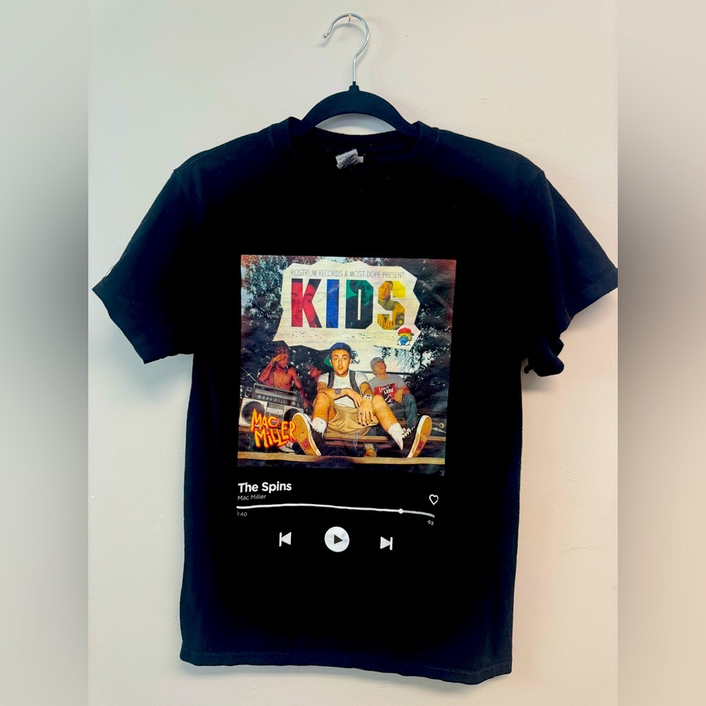 Mac miller Black Graphic T-Shirt with Colorful Print